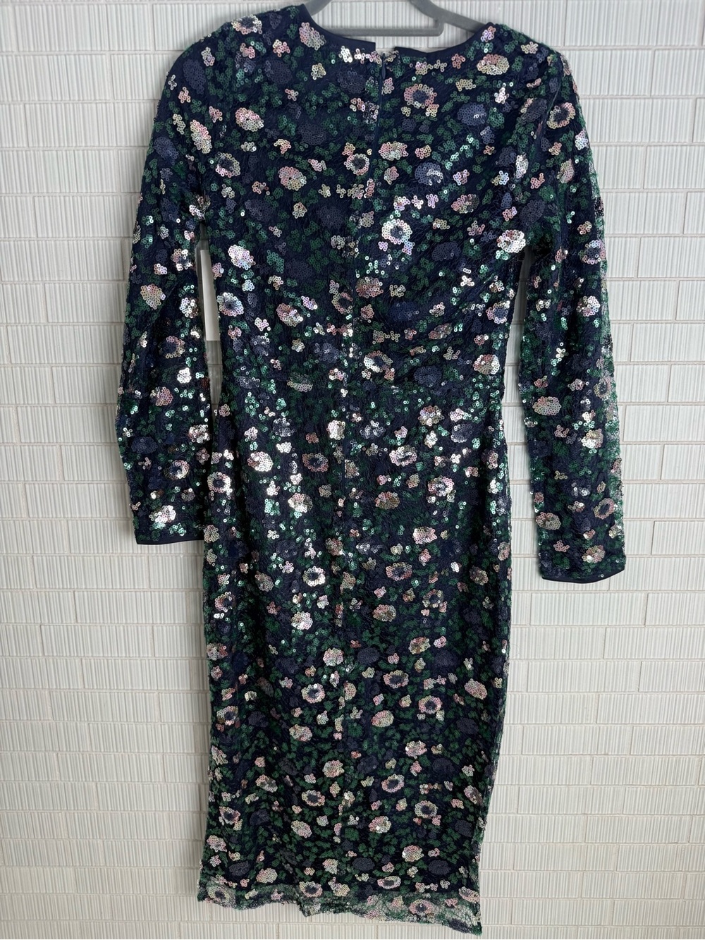 Aura Navy and Green Sequin Floral Long-Sleeve Sheath Dress